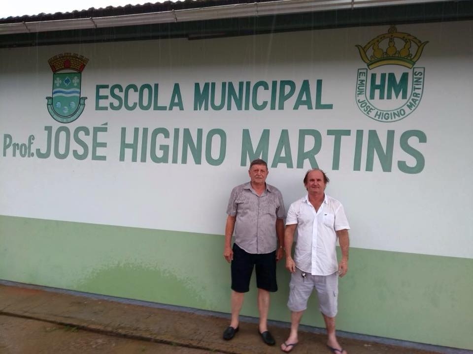 Início do ano letivo em Santo Amaro da Imperatriz Início do ano letivo em Santo Amaro da Imperatriz