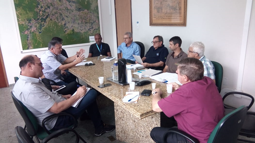 Prefeitura discute investimentos da CASAN no município