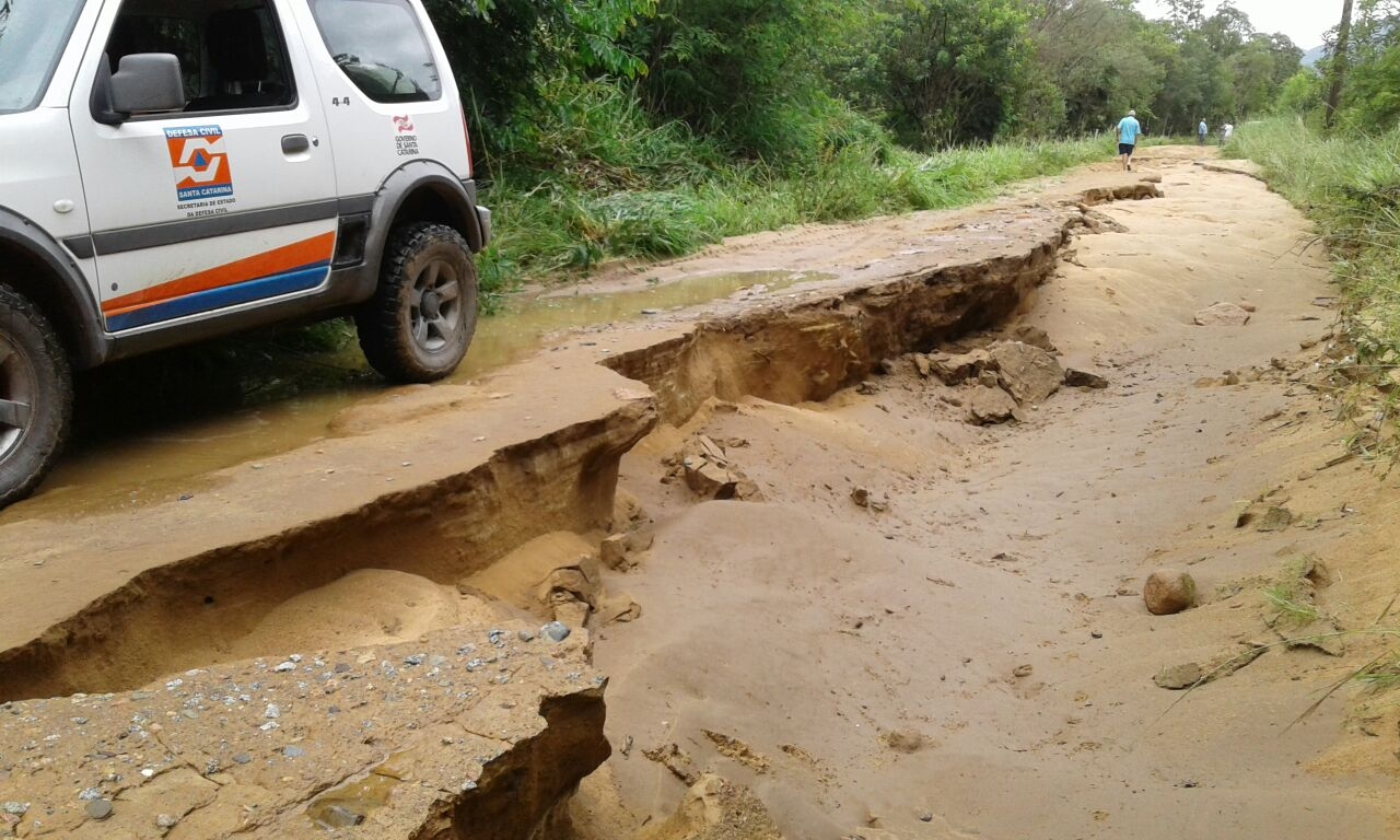 Prefeitura já está atuando para amenizar os efeitos da chuva intensa