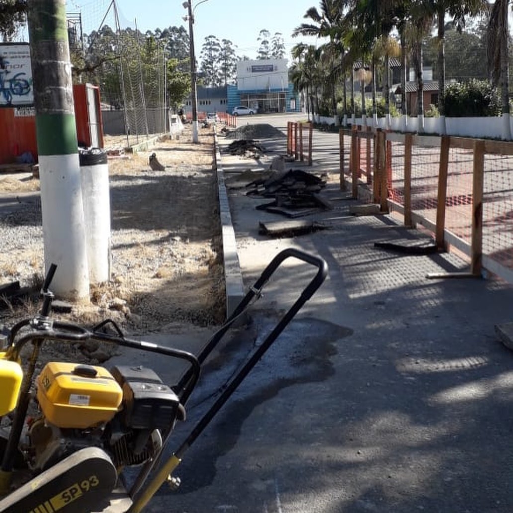 Obras do complexo esportivo estão retomadas