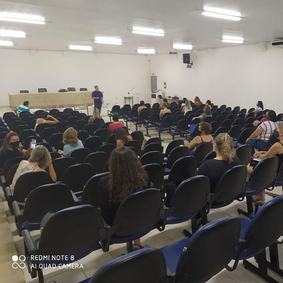 Professores são capacitados para o retorno das aulas